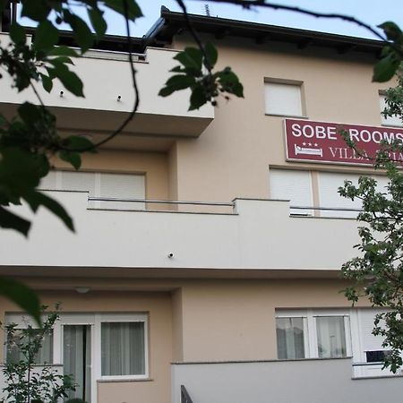 Rooms Villa Aria Sesvete Exterior photo